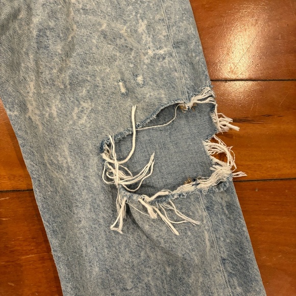 High Waisted Mom Jeans - Picture 3 of 8